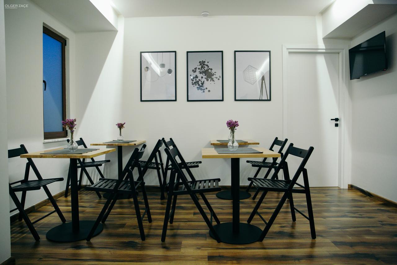 7Seven Hotel คอร์เชอ ภายนอก รูปภาพ