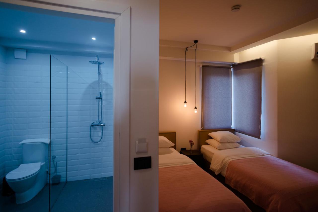 7Seven Hotel คอร์เชอ ภายนอก รูปภาพ